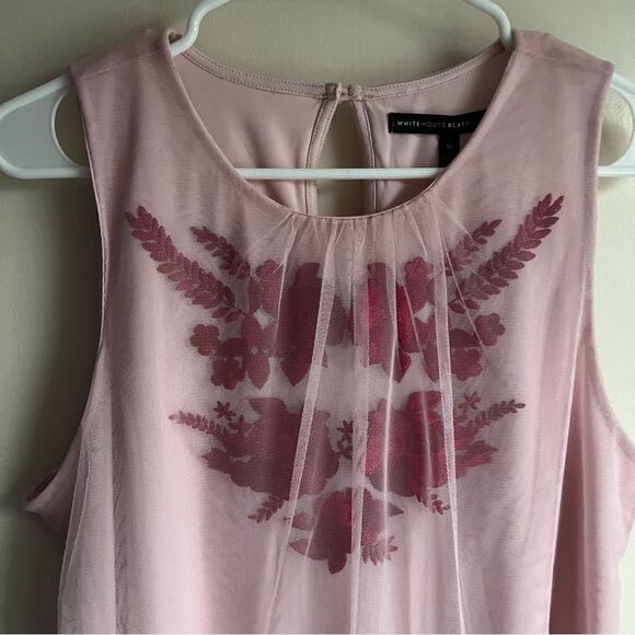 White House Black Market Pink Embroidered Mesh Career Tank Top - Picture 2 of 6